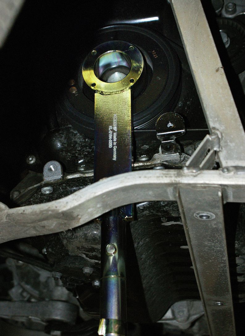Holding Tool, belt pulley