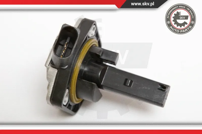 Sensor, engine oil level