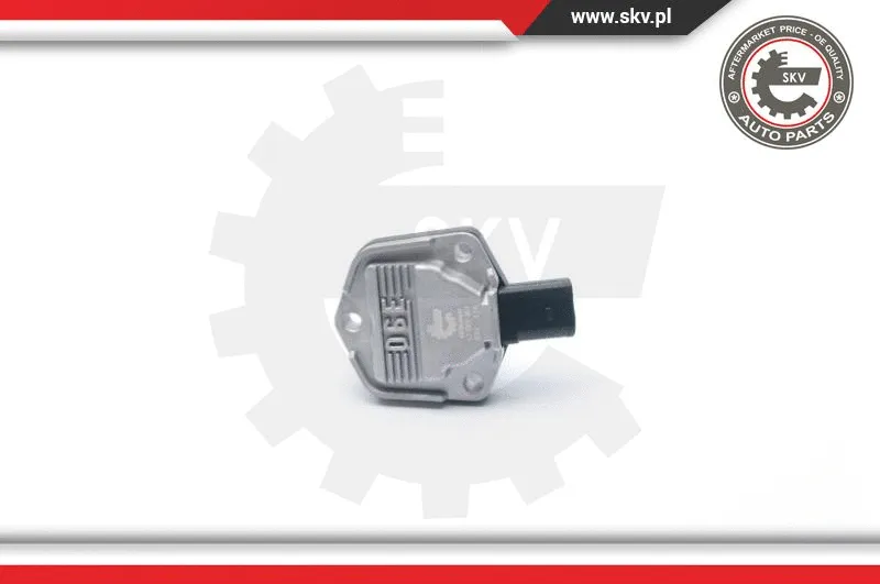 Sensor, engine oil level