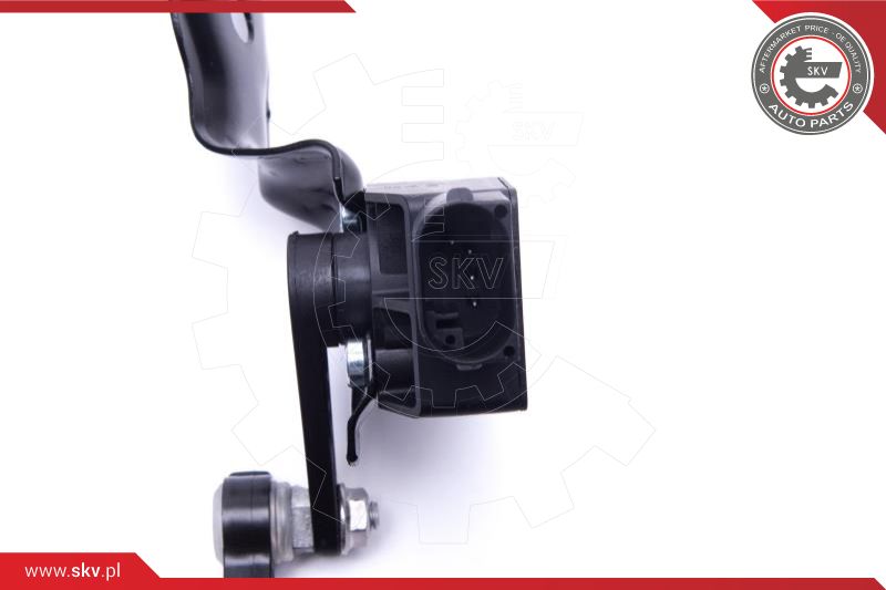Sensor, headlight levelling