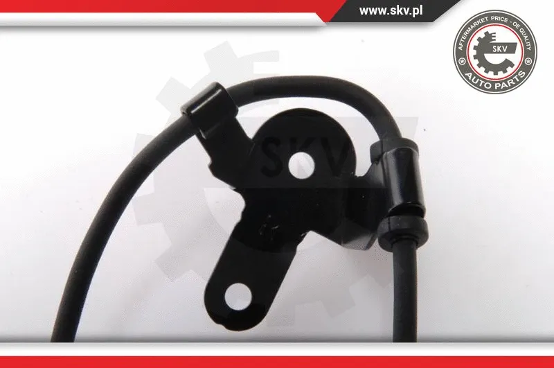 Sensor, wheel speed