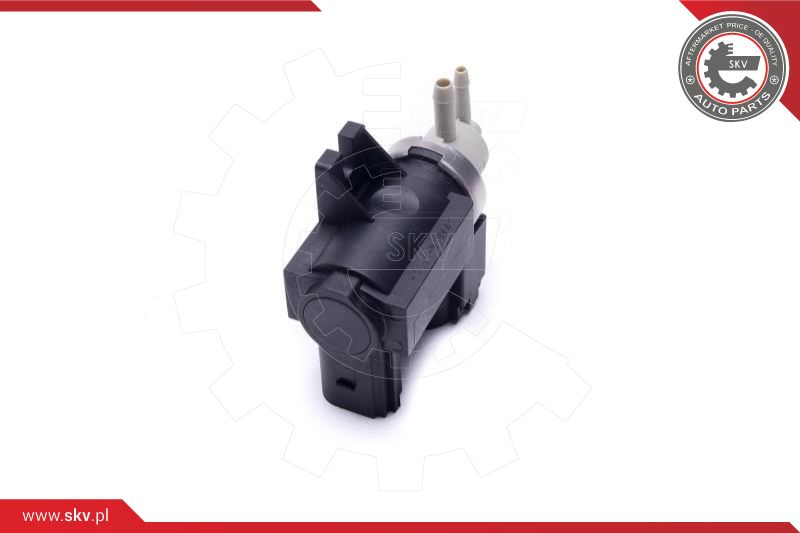 Pressure converter, turbocharger