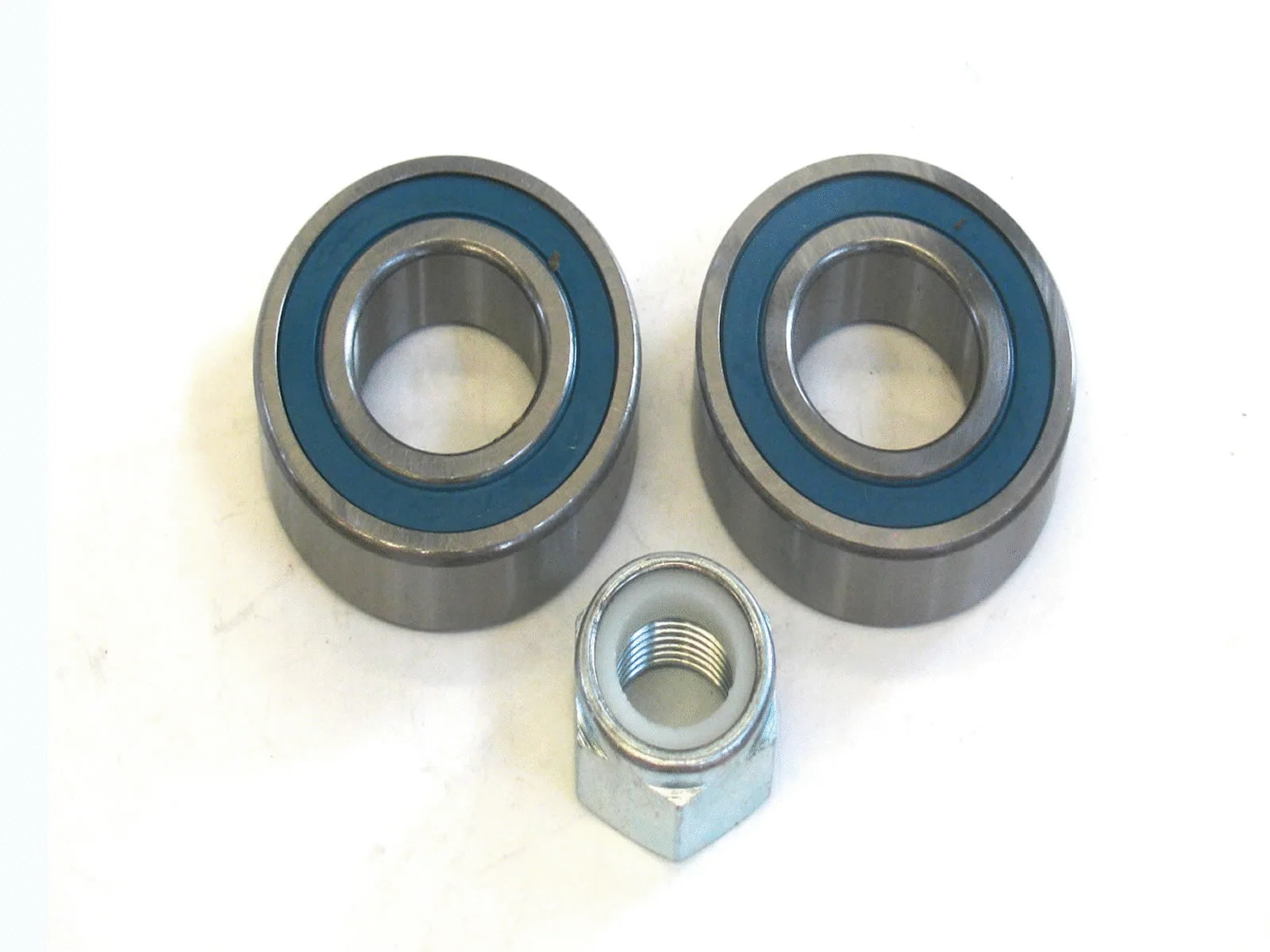 Wheel Bearing Kit (AZMT-42-051-1633)