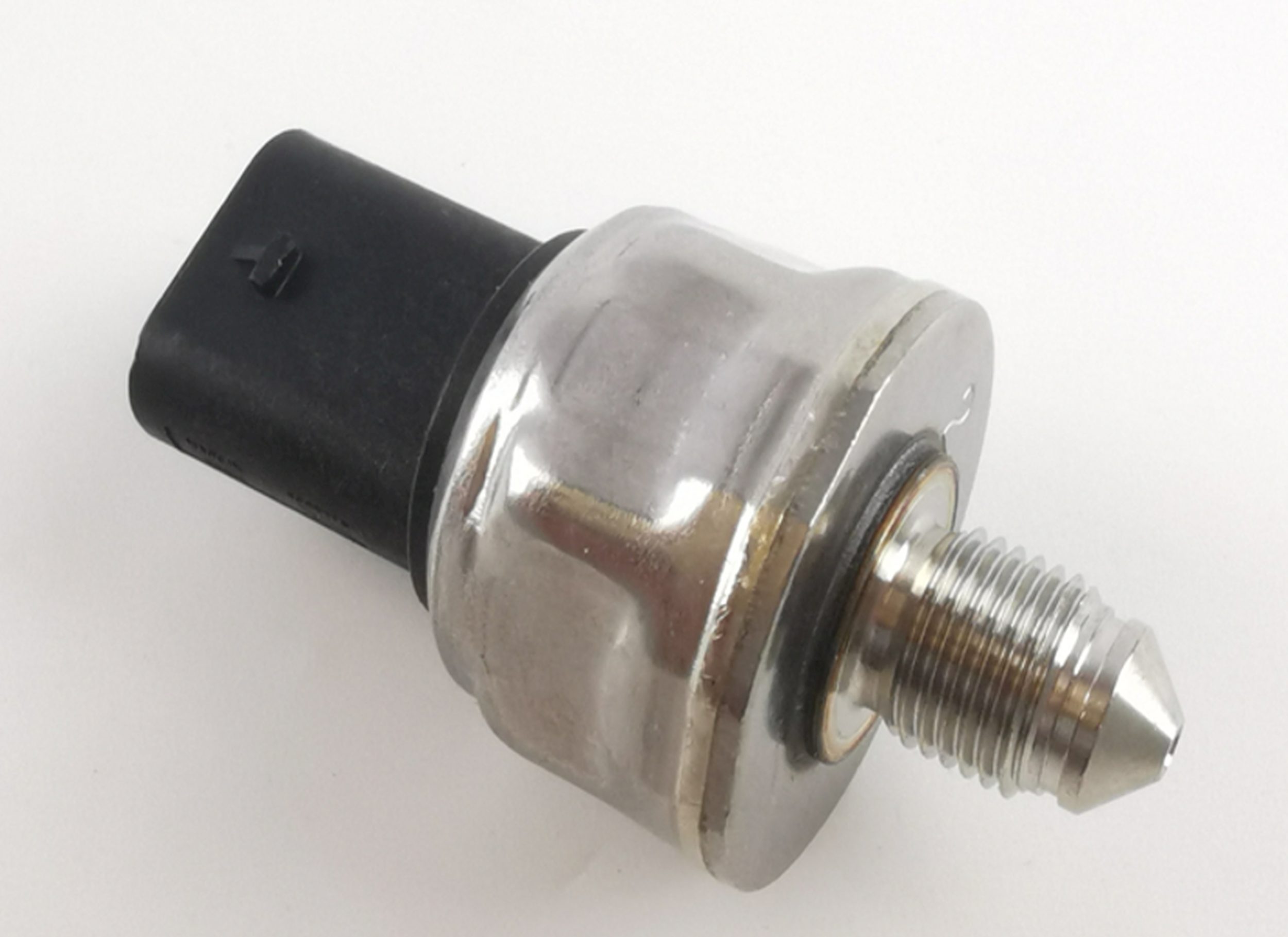 Sensor, fuel pressure