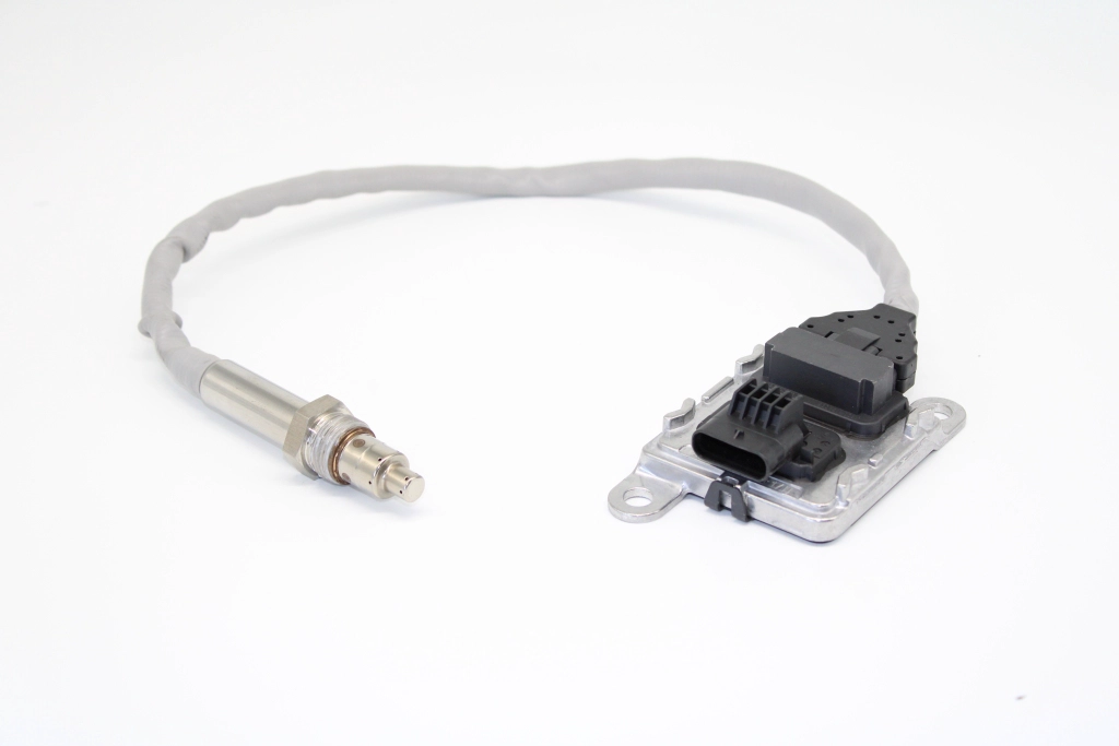 NOx Sensor, urea injection (A1070180)
