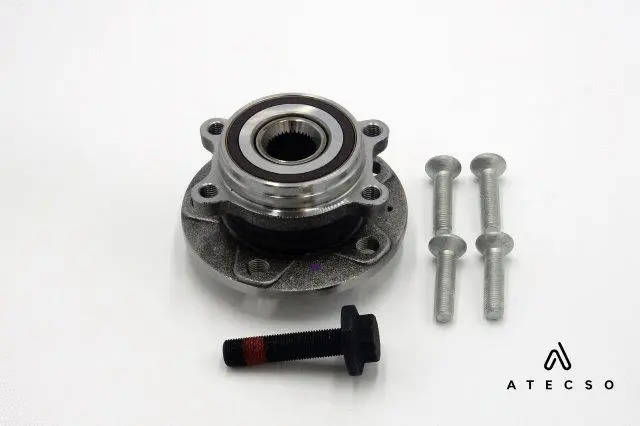 Wheel Hub (MZZ00106)
