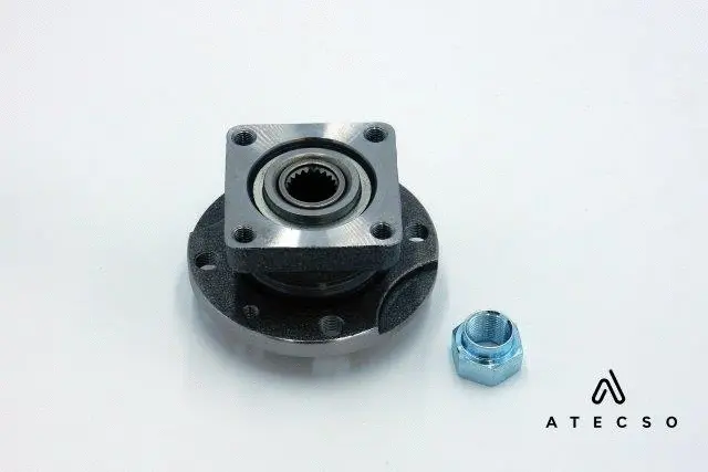 Wheel Hub (MZZ00101)