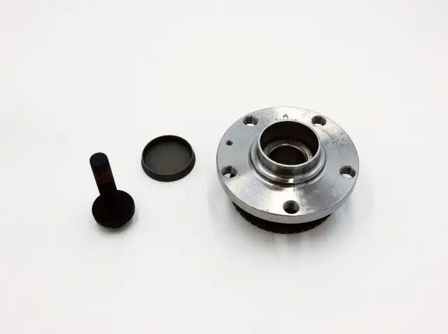 Wheel Hub (MZZ00122)