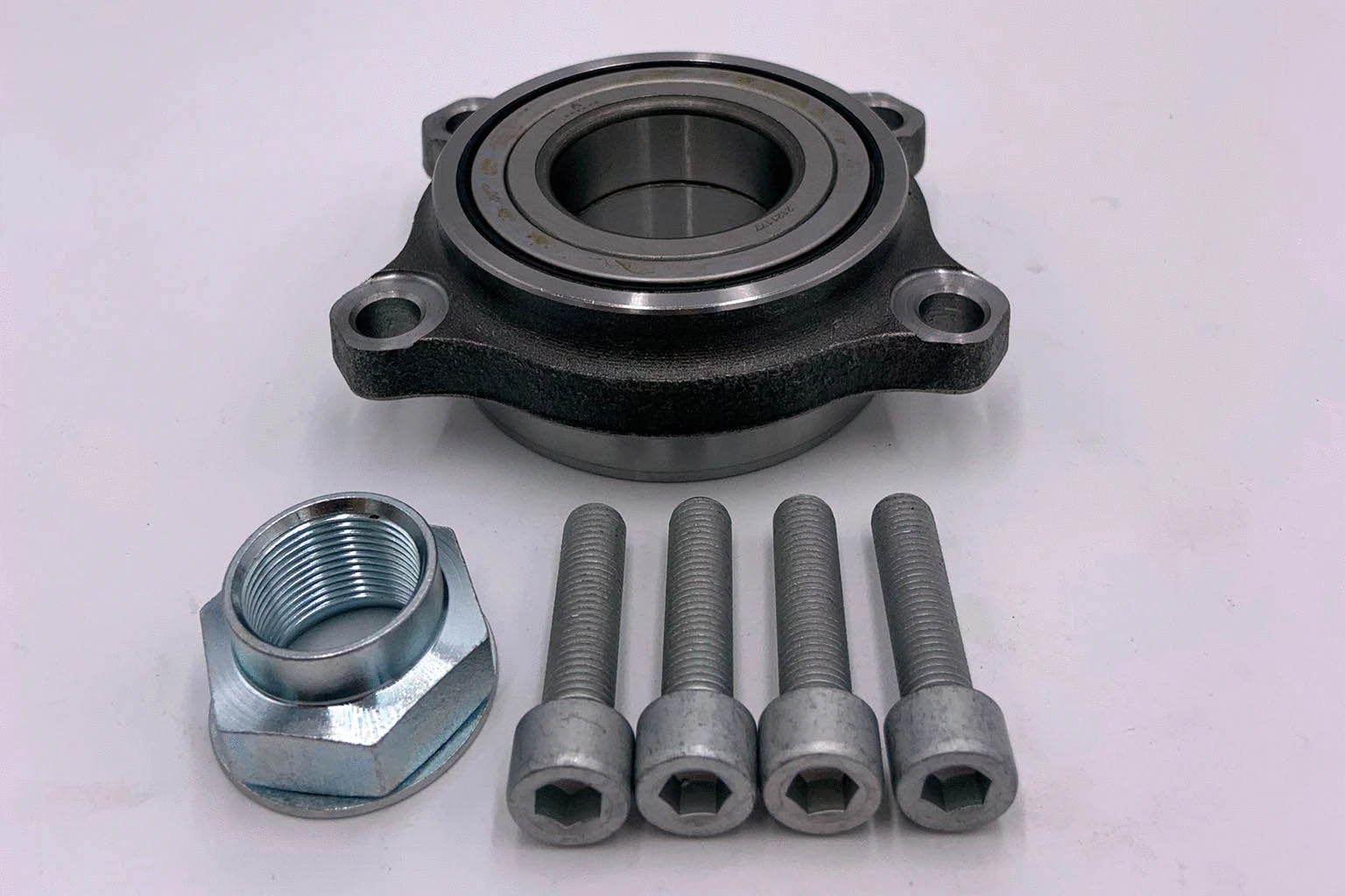 Wheel Hub (MZZ00177)