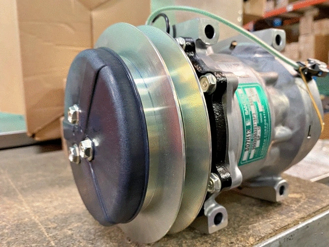 Compressor, air conditioning