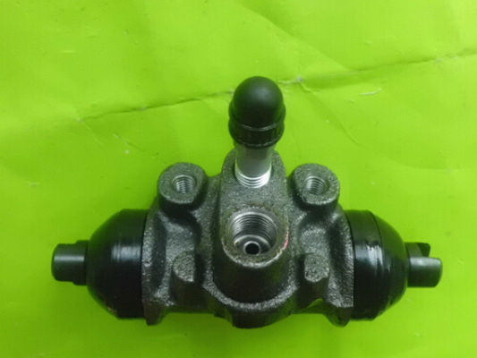 Wheel Brake Cylinder (B09226610)