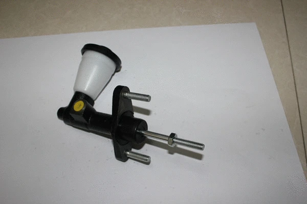 Clutch Master Cylinder, automated manual transmission (AMT) (CL519B)