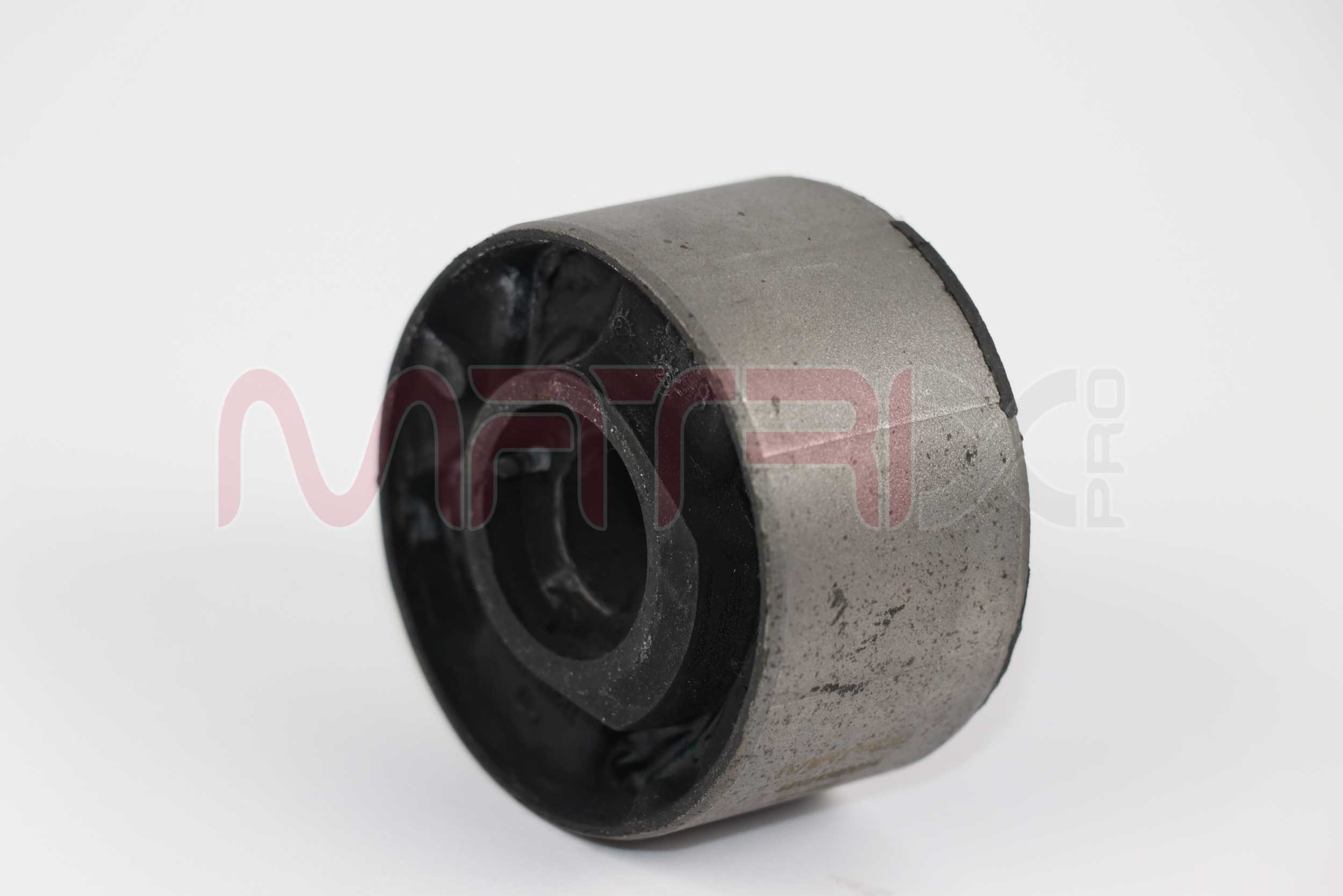 Mounting, control/trailing arm (MX01330014)