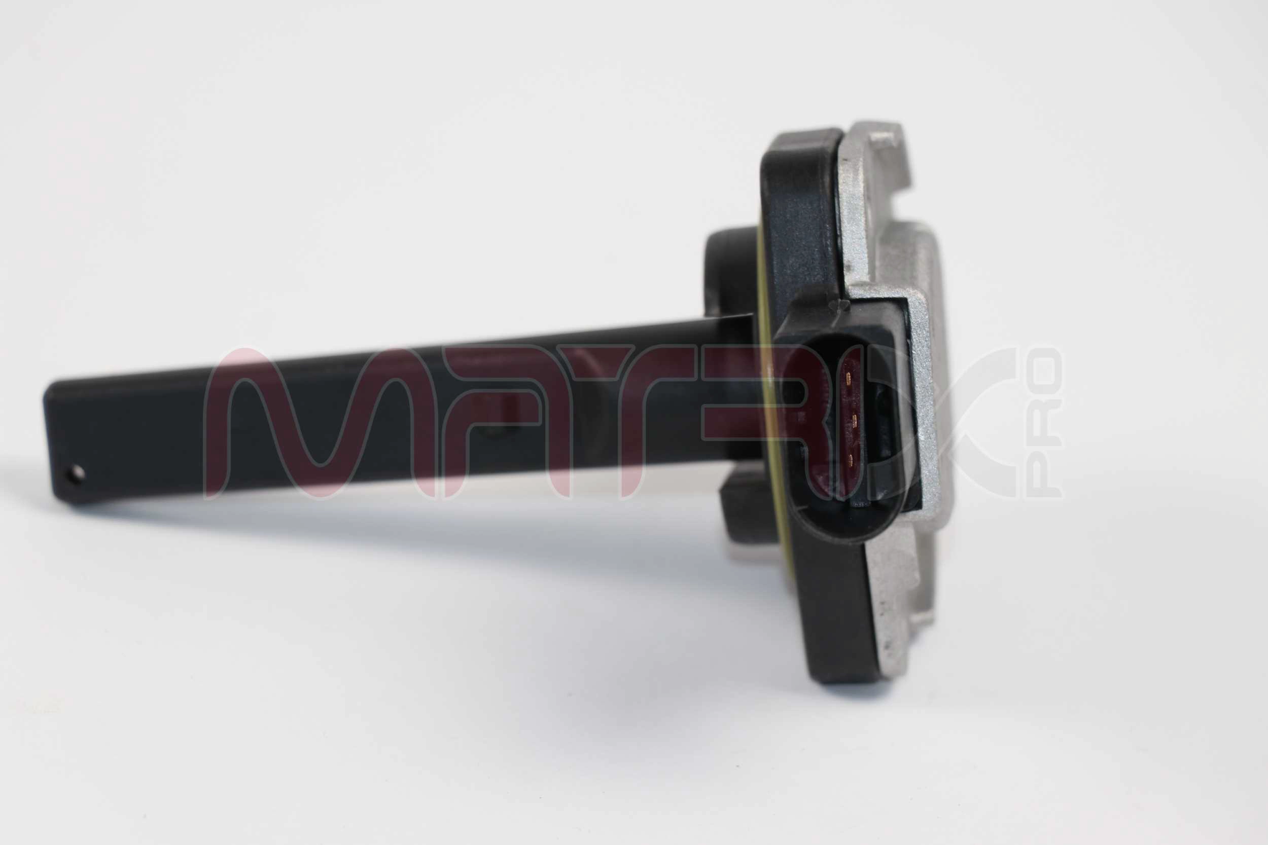 Sensor, engine oil level (MX01545216)