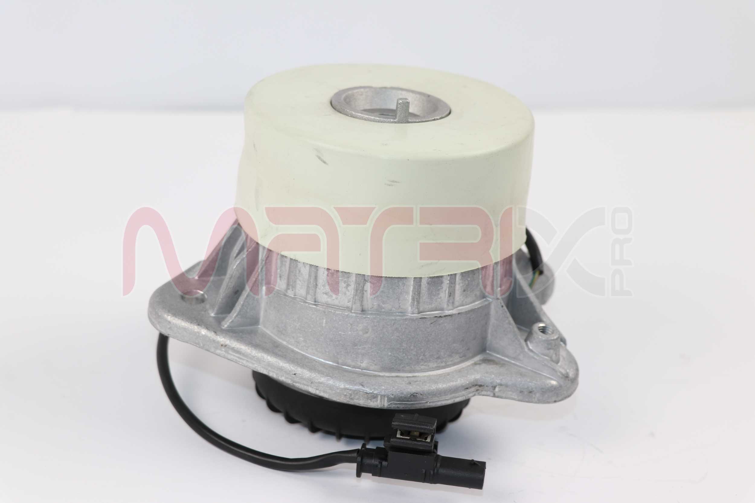 Mounting, engine (MX02240147)