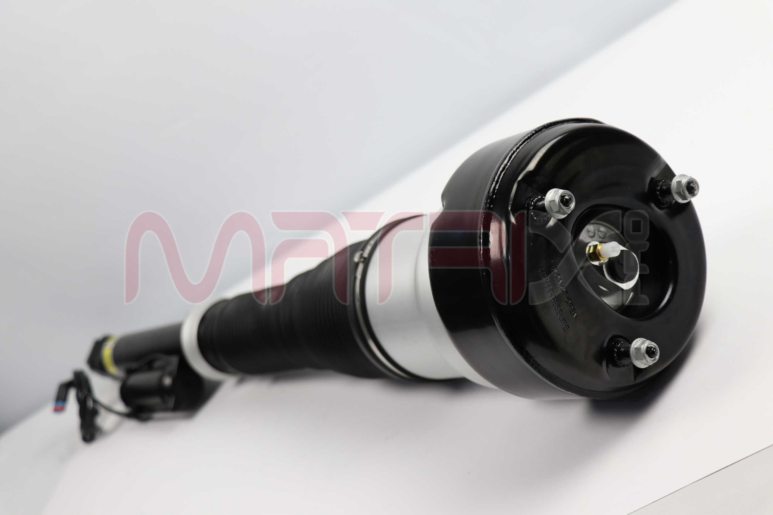 Air Suspension Strut (MX02320142)