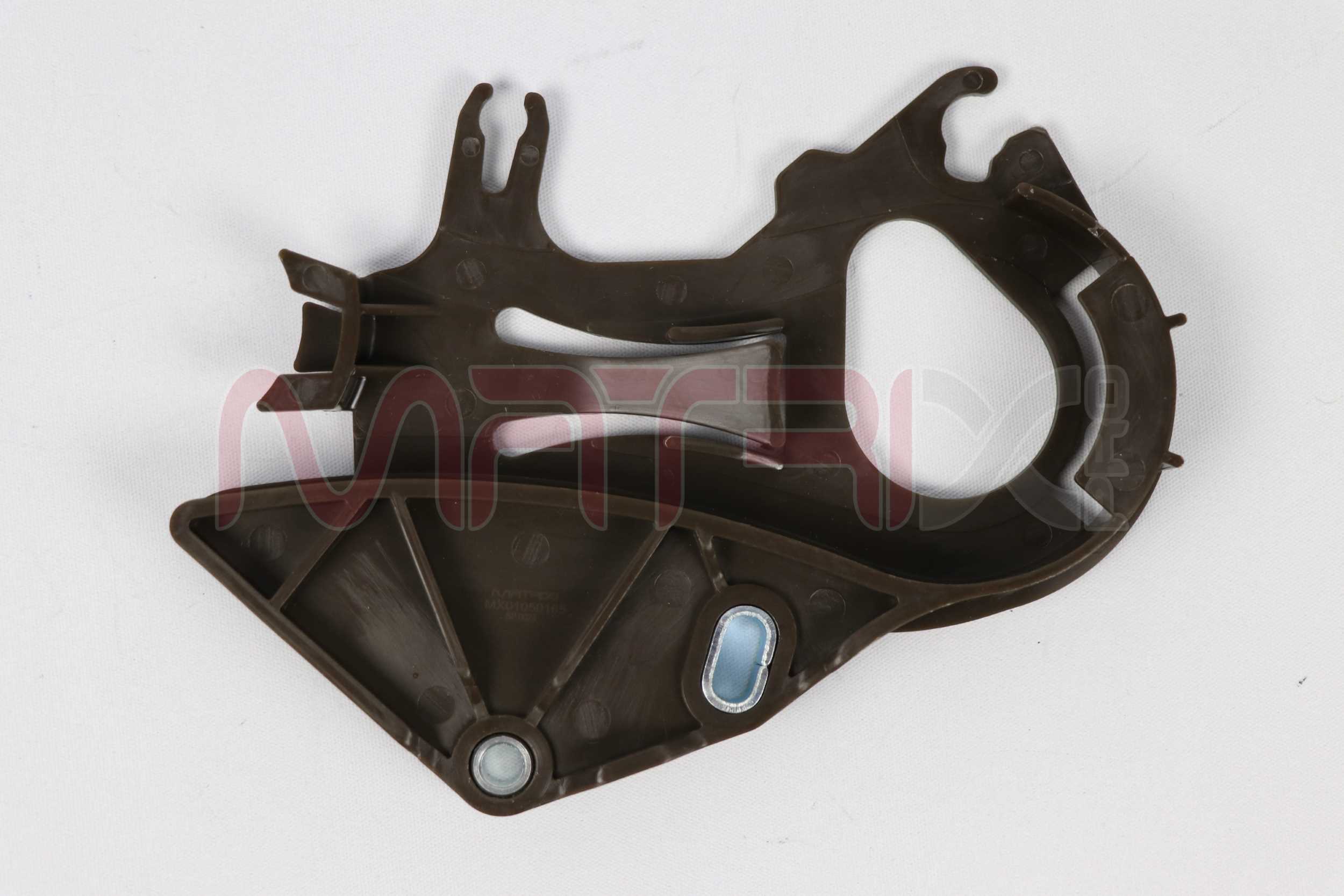 Rail, oil pump drive chain