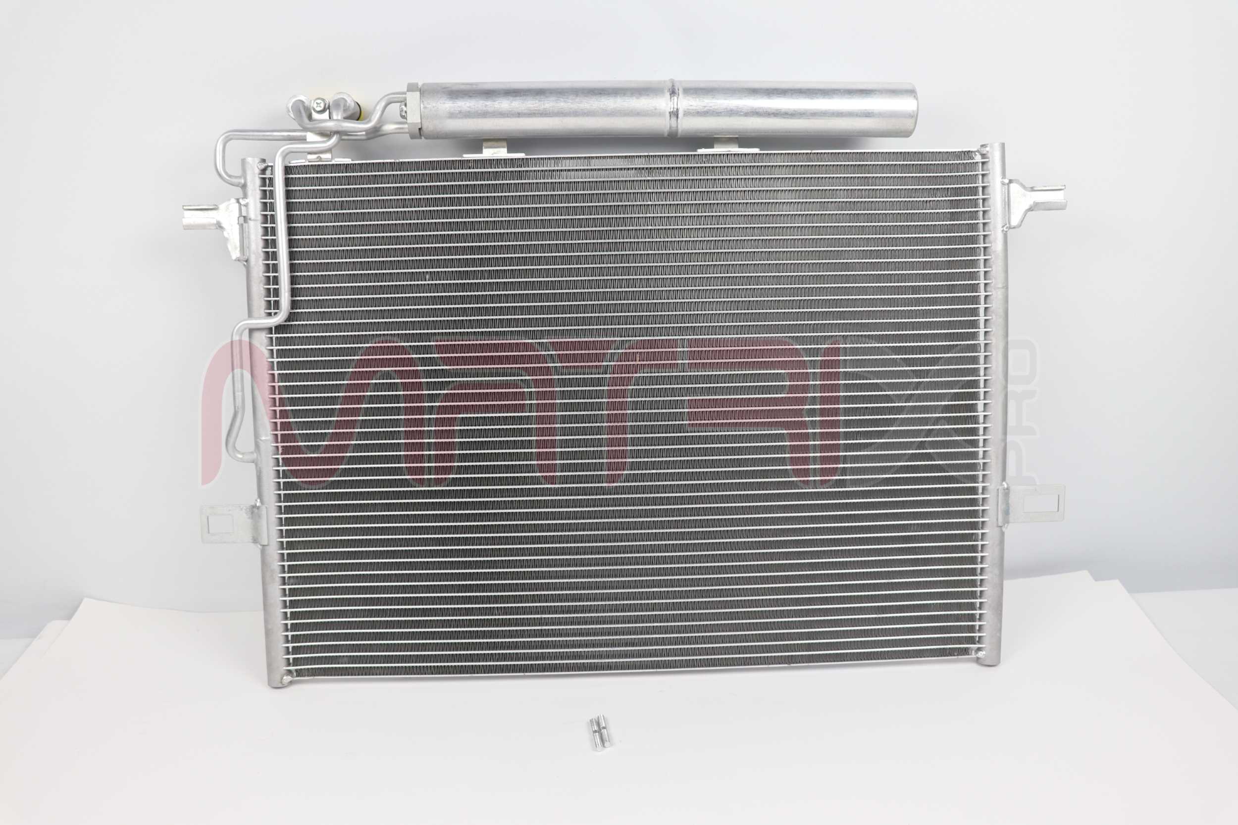 Condenser, air conditioning (MX02500147)
