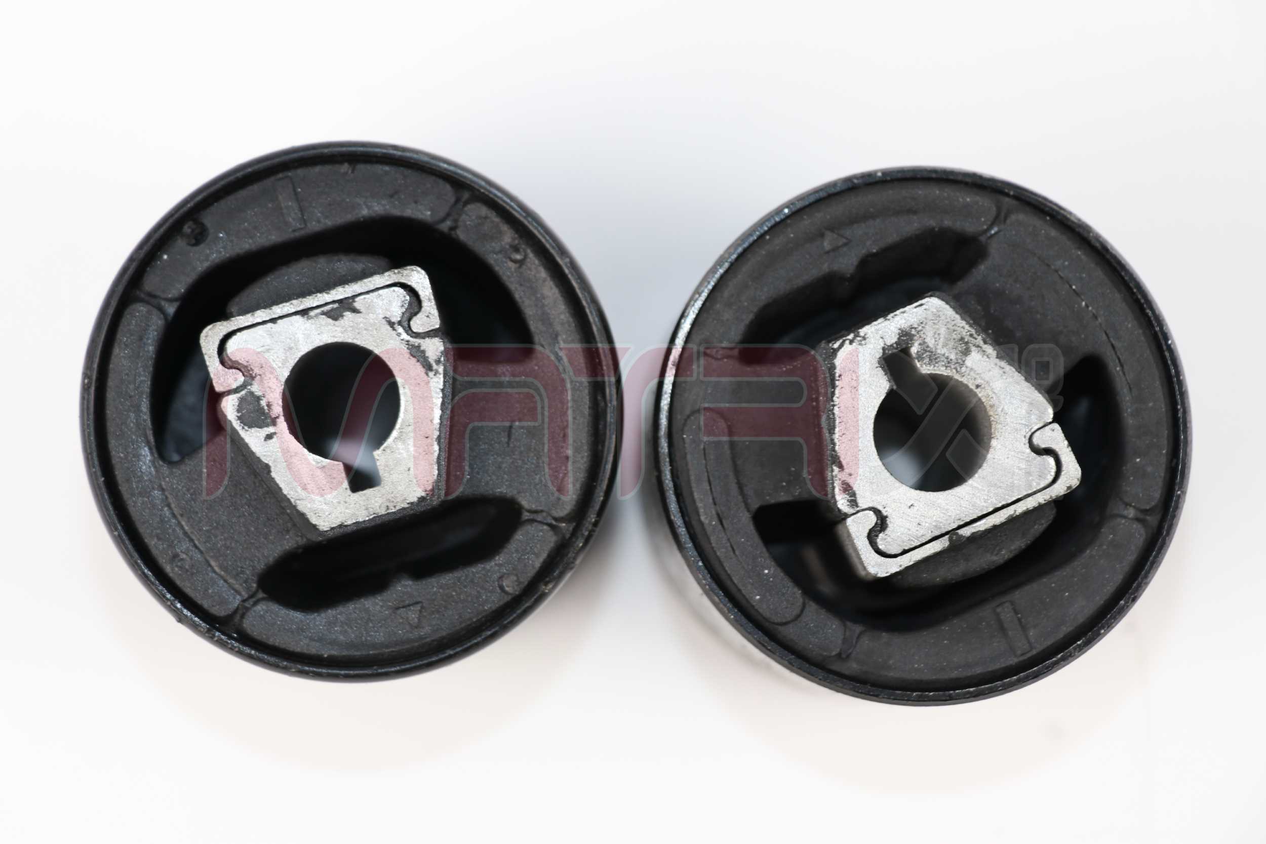 Mounting, control/trailing arm