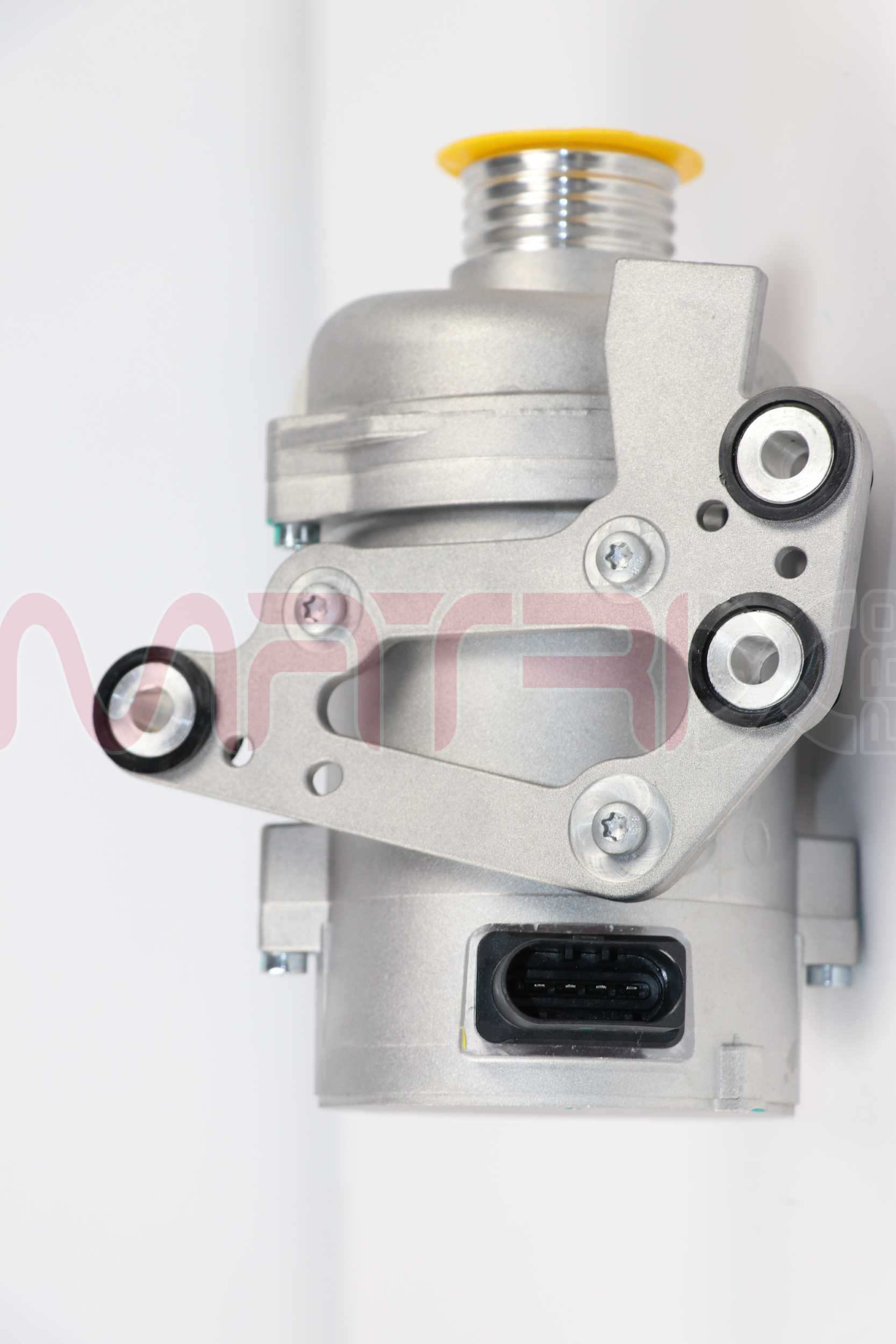 Water Pump, engine cooling (MX01200058)