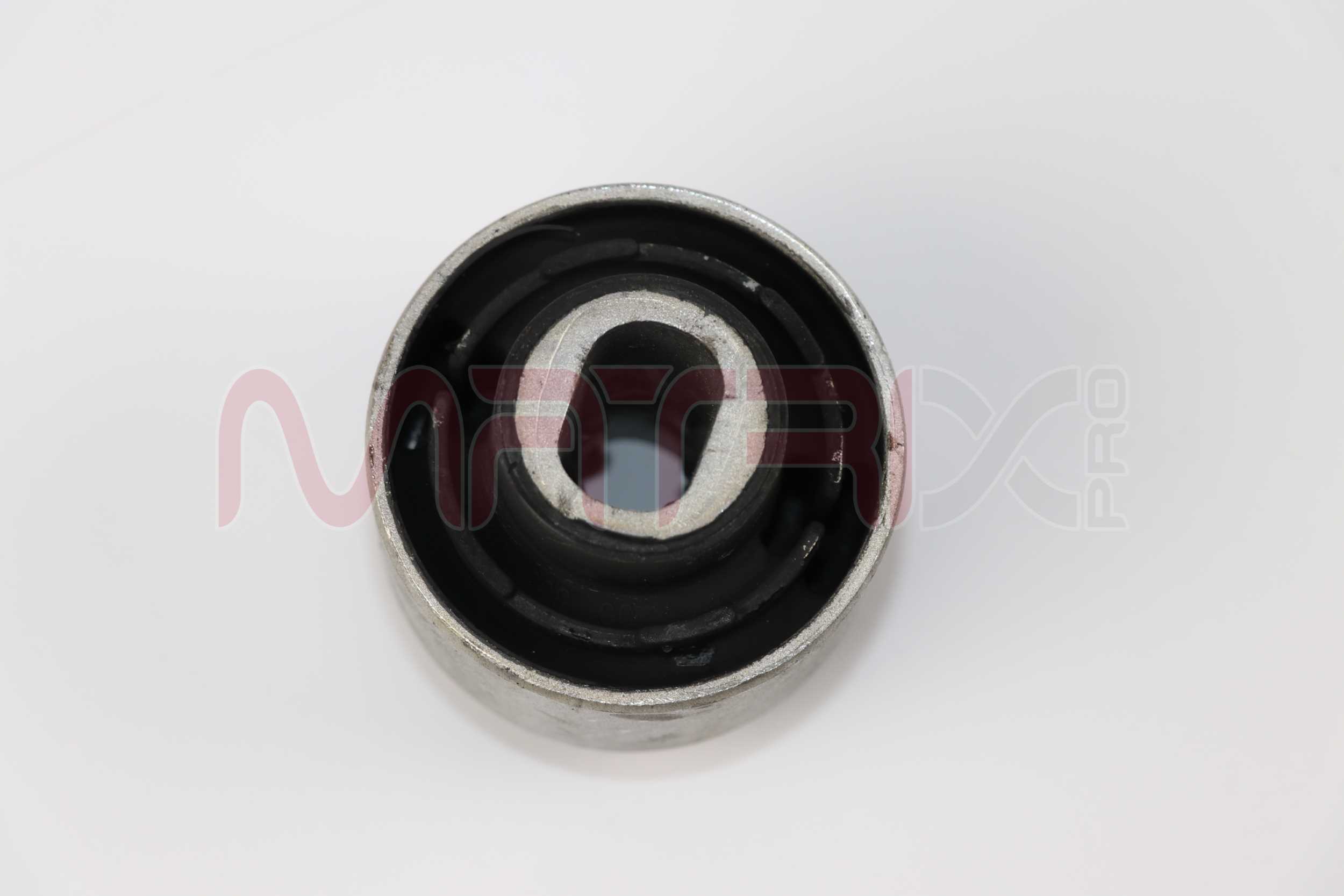 Mounting, control/trailing arm (MX02330010)