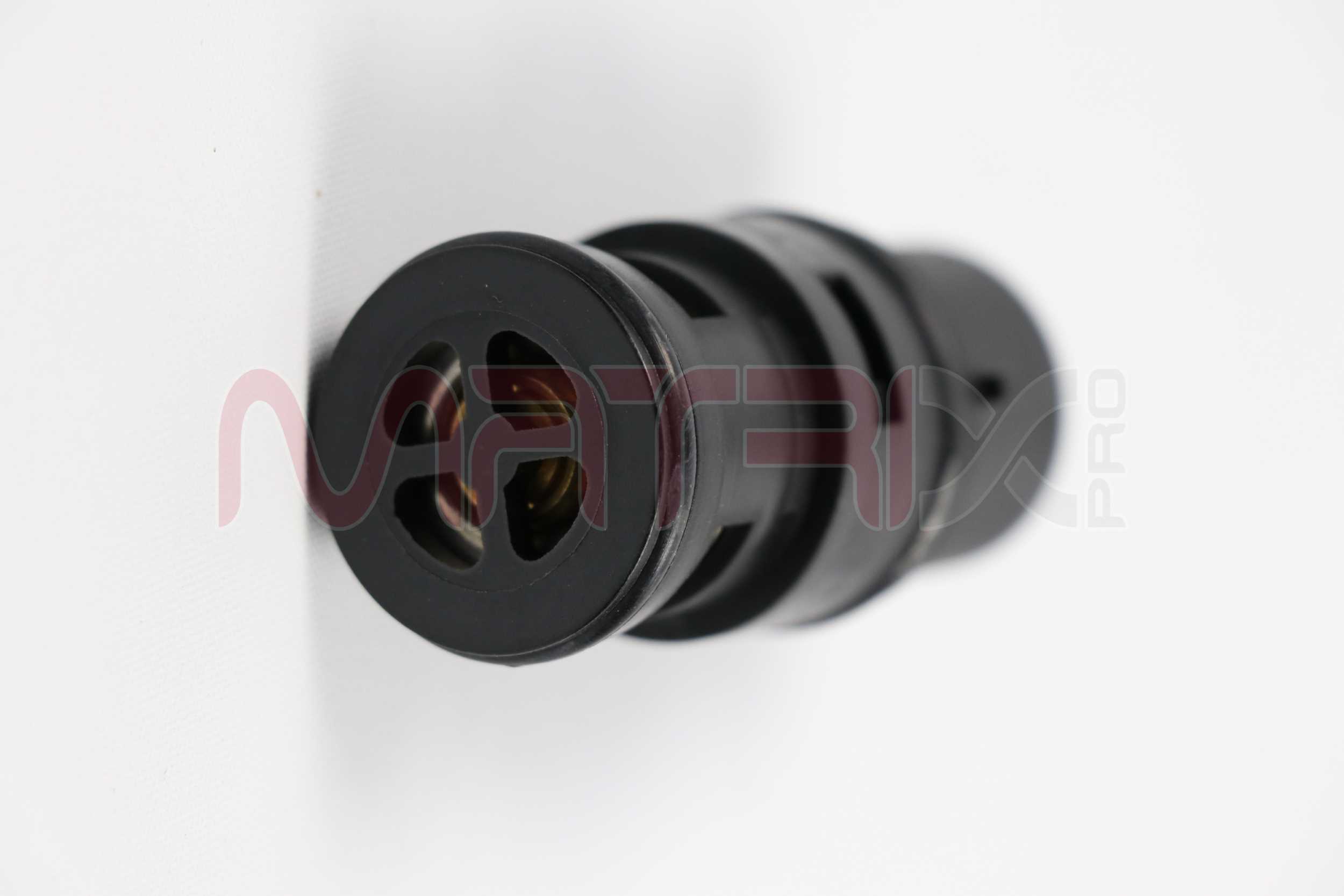 Thermostat, oil cooling