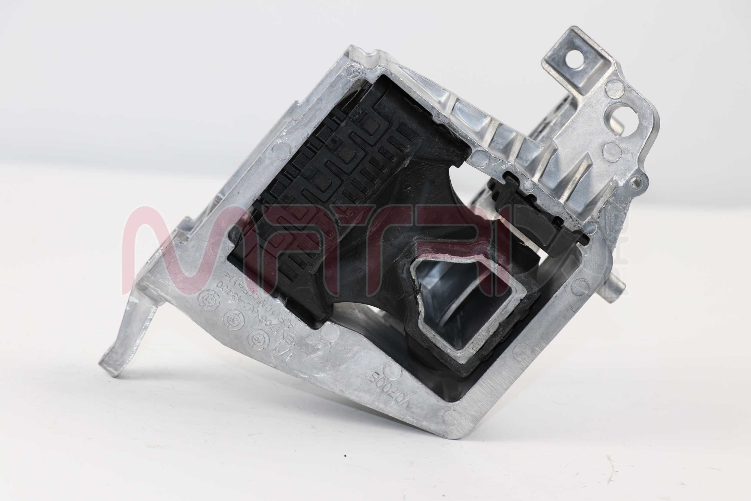 Mounting, engine (MX01240442)