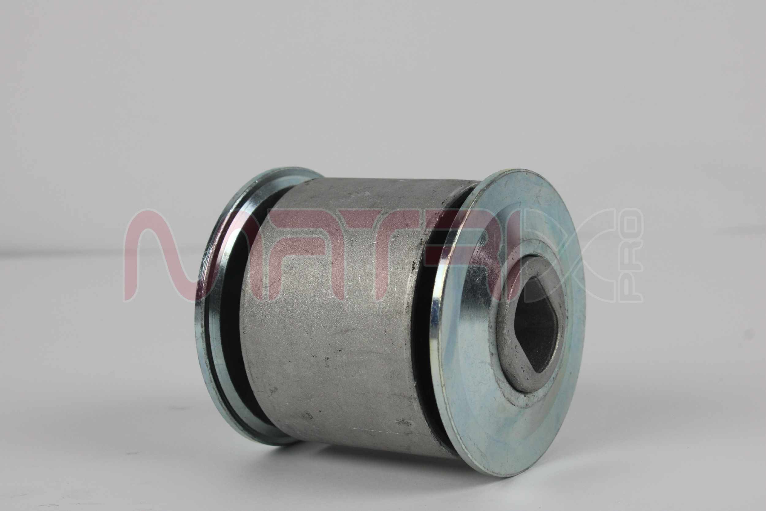 Mounting, control/trailing arm (MX02330073)
