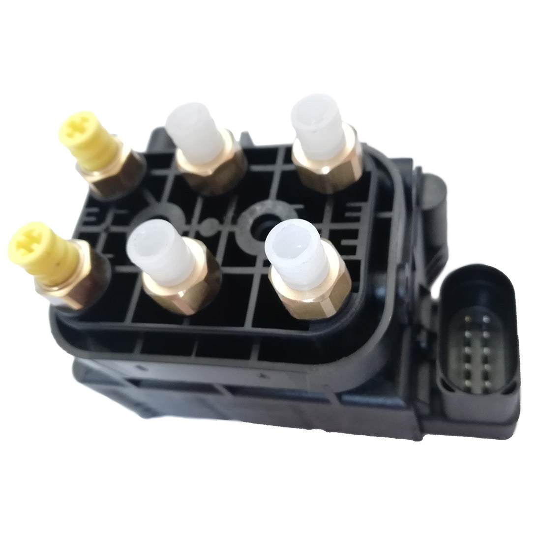 Directional Control Valve Block, air suspension (CSMCR00264)