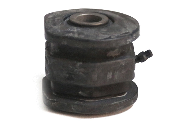 Mounting, control/trailing arm (51716)