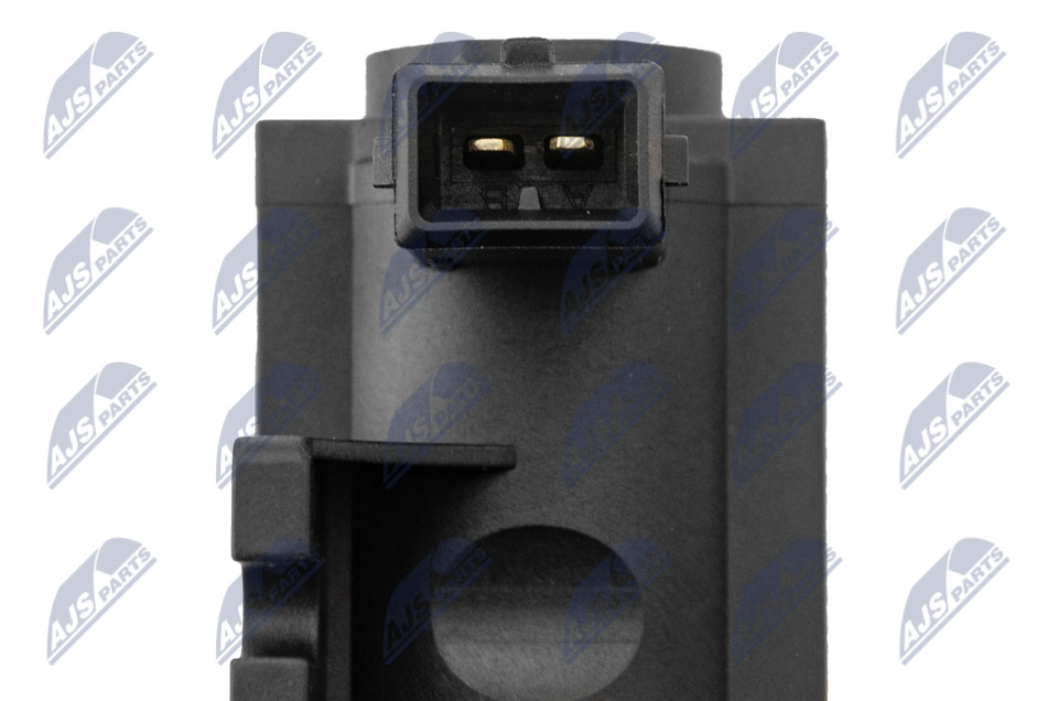 Pressure converter, turbocharger