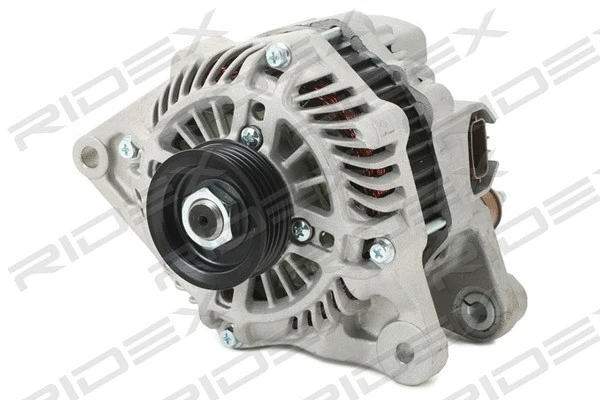 Alternator (4G0832)