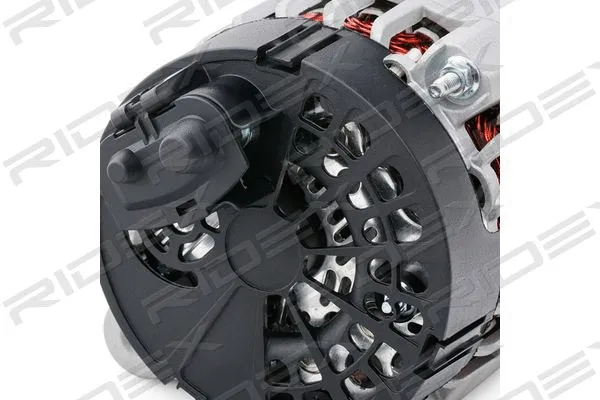 Alternator (4G0038)