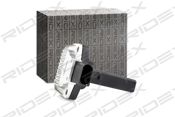 Sensor, engine oil level