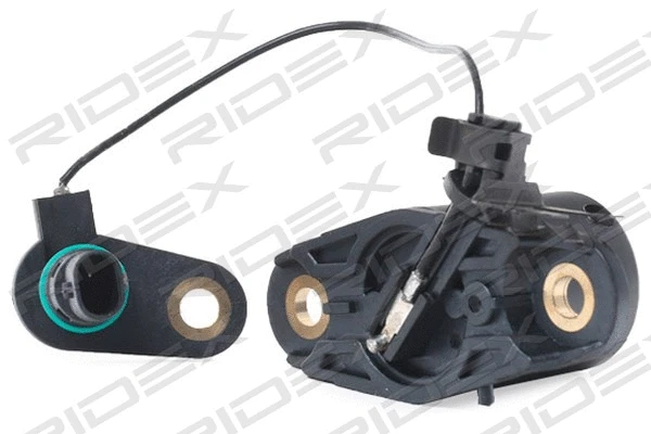 Sensor, engine oil level