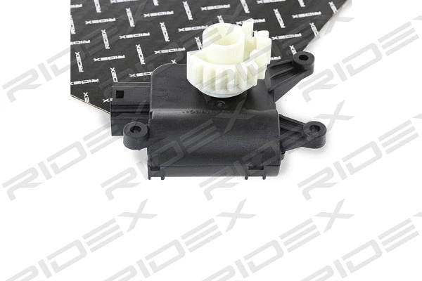 Actuator, blending flap