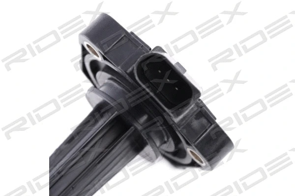 Sensor, engine oil level