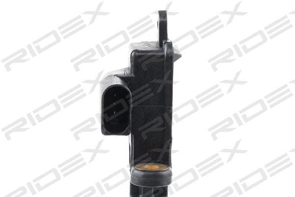 Sensor, engine oil level