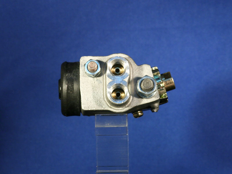 Wheel Brake Cylinder (FDJB2912)