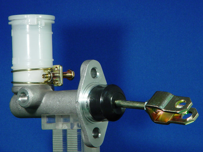 Master Cylinder, clutch (FDJB6046)