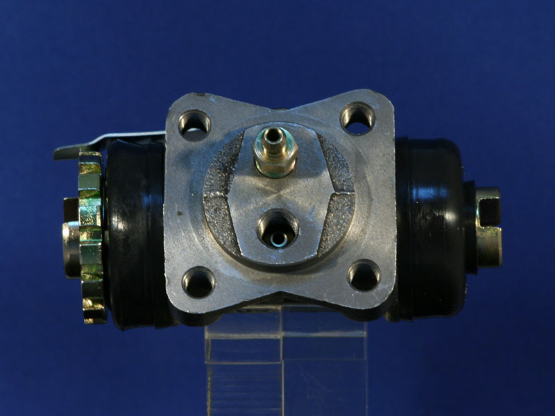 Wheel Brake Cylinder (FDJB2357)