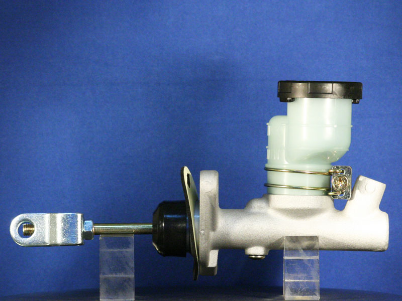 Master Cylinder, clutch (FDJB1973)