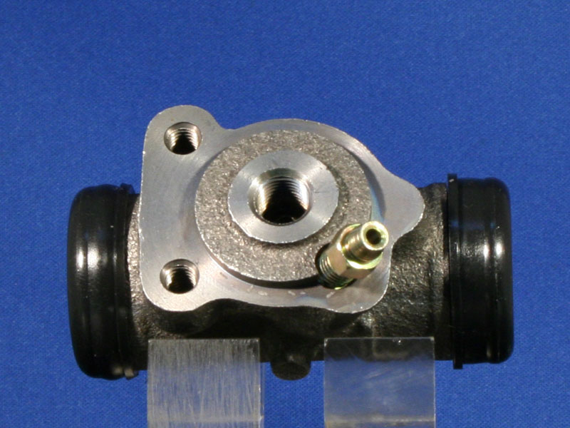 Wheel Brake Cylinder (FDJB3065)