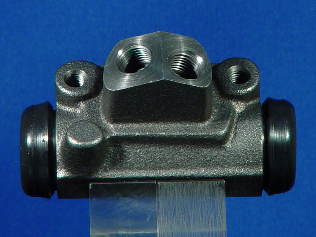 Wheel Brake Cylinder (FDJB2894)