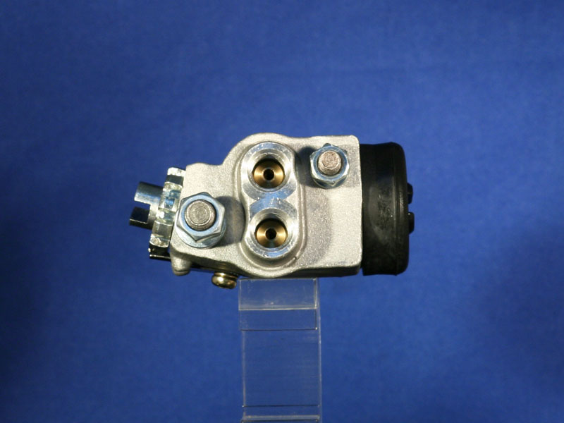 Wheel Brake Cylinder (FDJB2911)