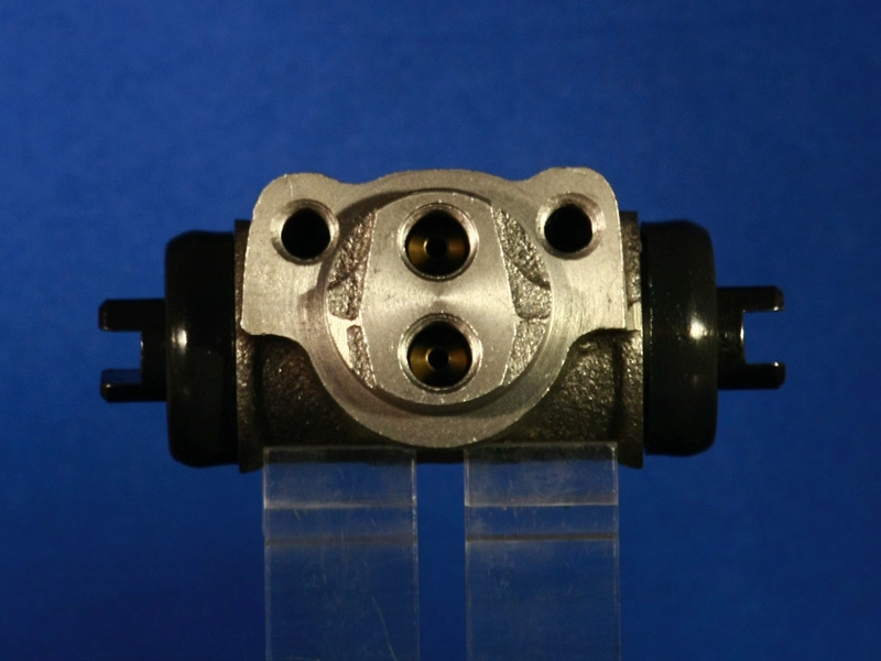 Wheel Brake Cylinder (FDJB2821)
