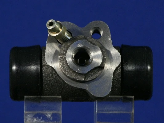 Wheel Brake Cylinder (FDJB9557)