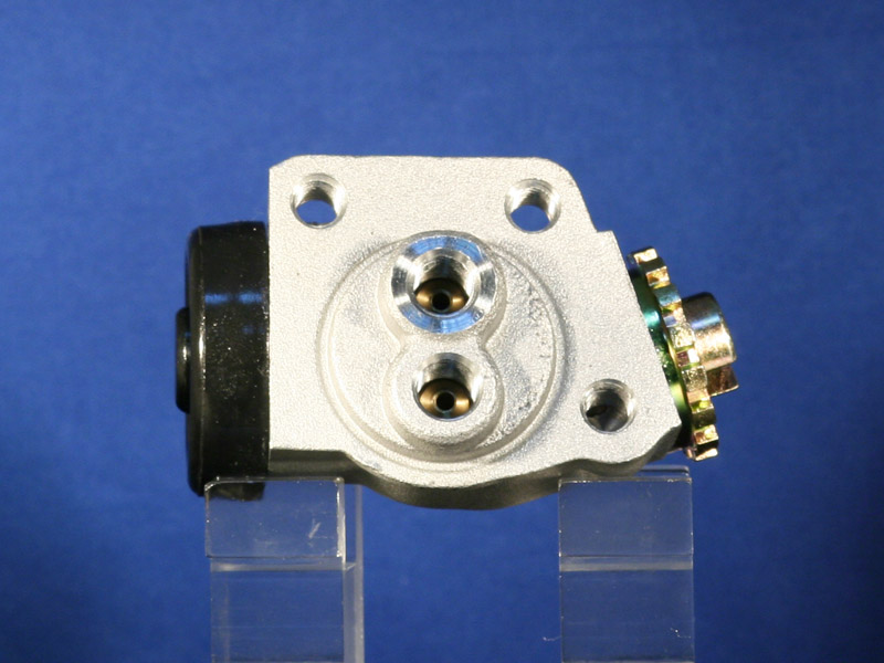 Wheel Brake Cylinder (FDJB2401)