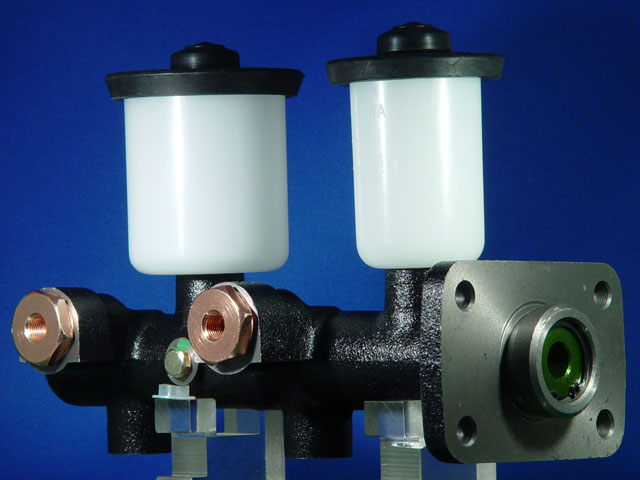 Brake Master Cylinder (FDJB1267)