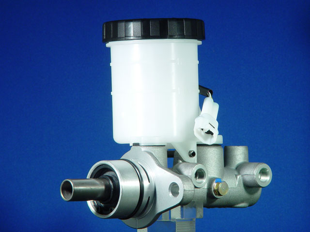 Brake Master Cylinder (FDJB1889)
